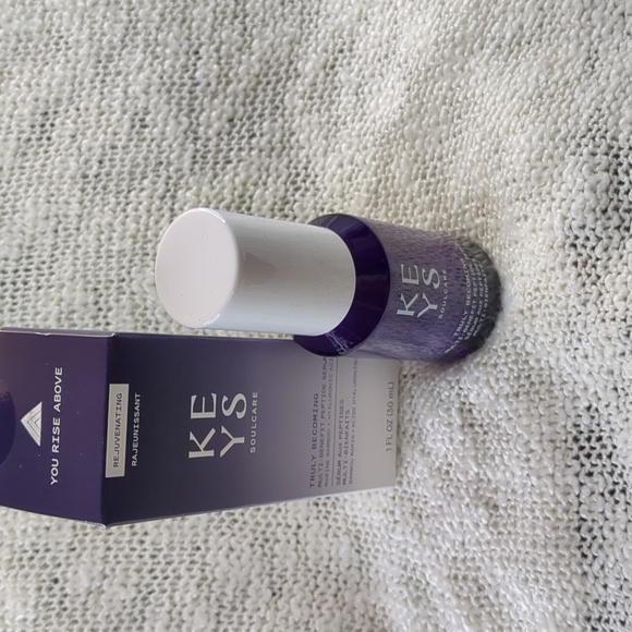 Keys Soulcare Truly Becoming Peptide Serum, 30ml/1.0fl oz - Picture 9 of 12